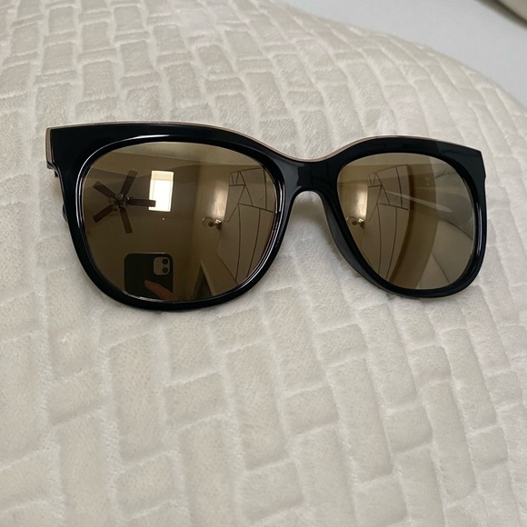 DVF Diane Von Furstenberg brown square cat eye sunglasses reflective - Picture 1 of 6